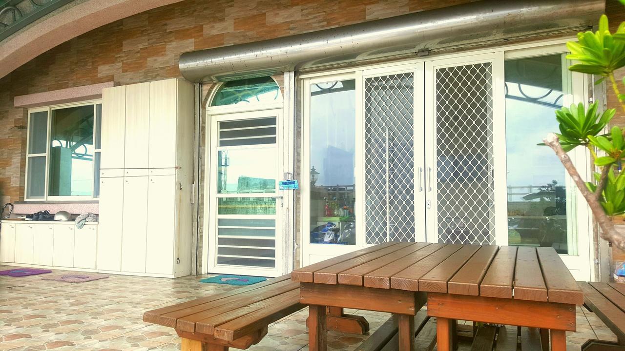 Green Island Dolphin House Bed & Breakfast Room photo